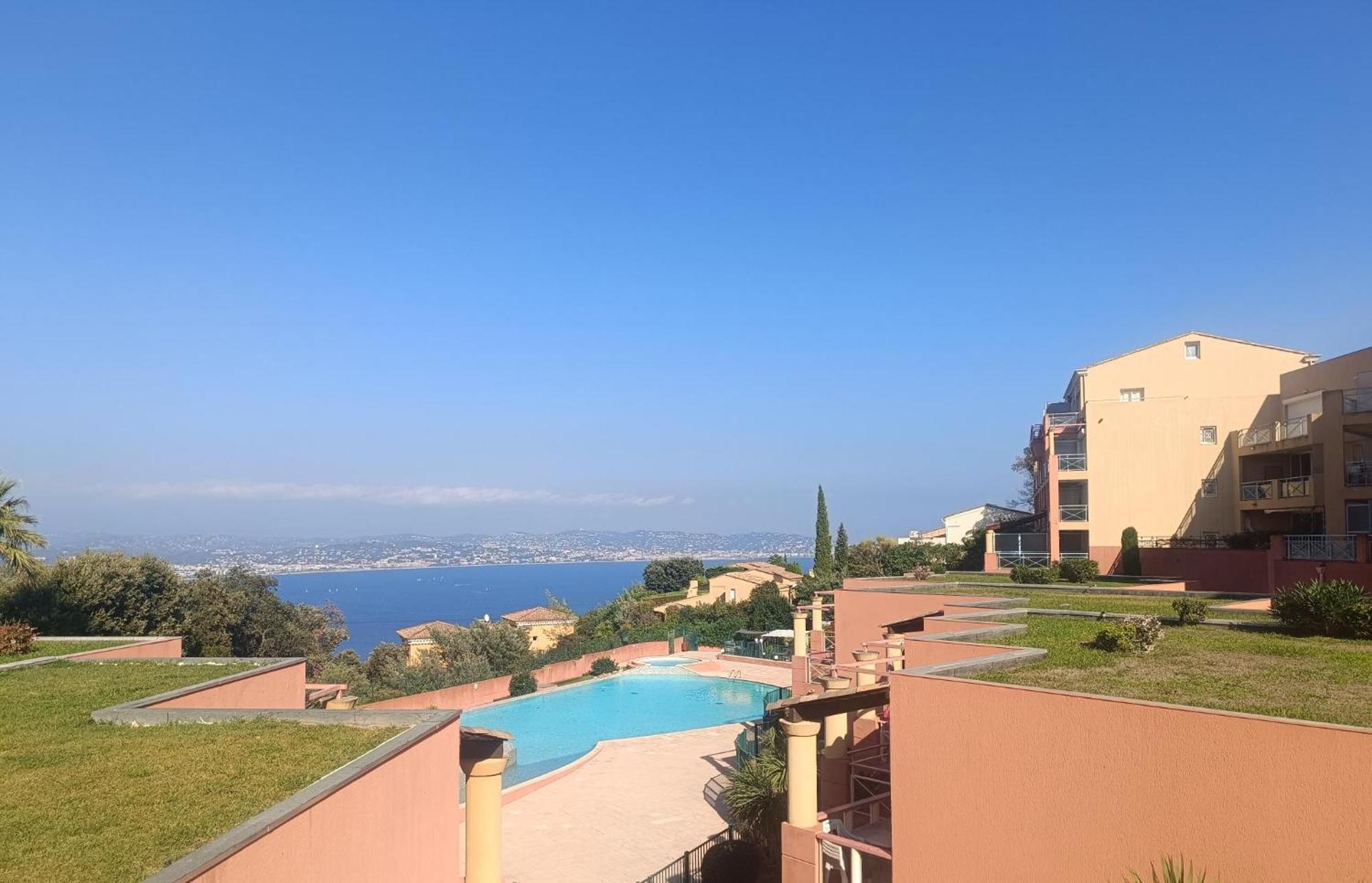Magnifique Vue Mer Et Piscine - Les Cles De L Esterel Théoule-sur-Mer Exterior foto
