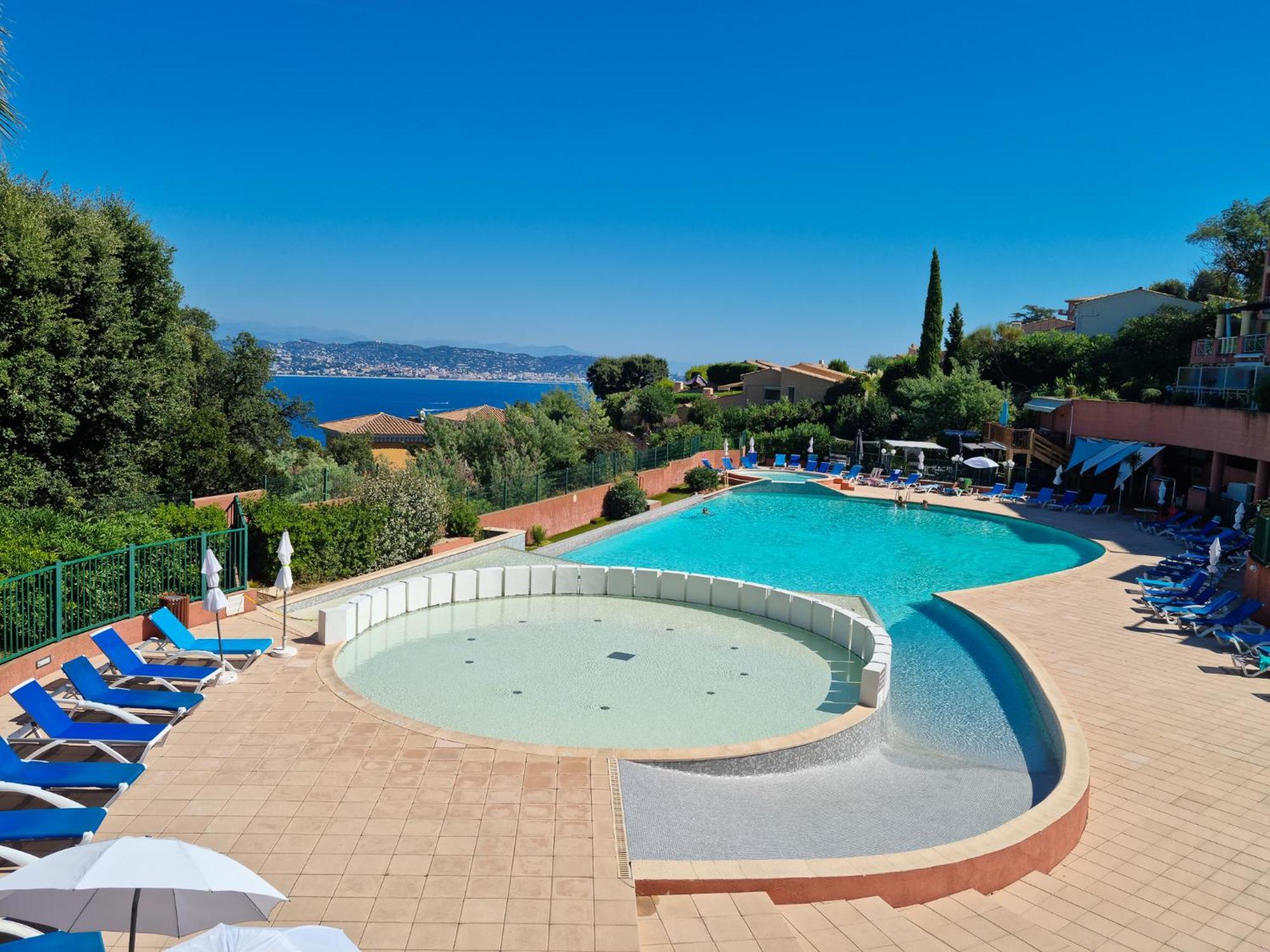 Magnifique Vue Mer Et Piscine - Les Cles De L Esterel Théoule-sur-Mer Exterior foto